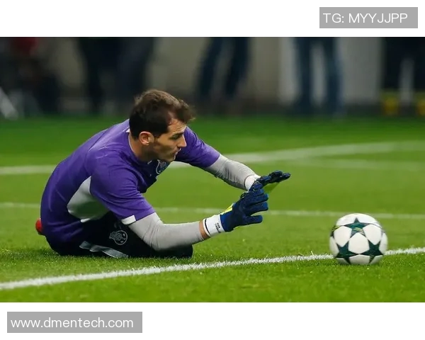 足球明星卡西的精彩瞬间与职业生涯回顾图片展览